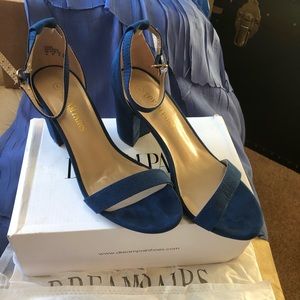 Stunning Blue Suede shoes